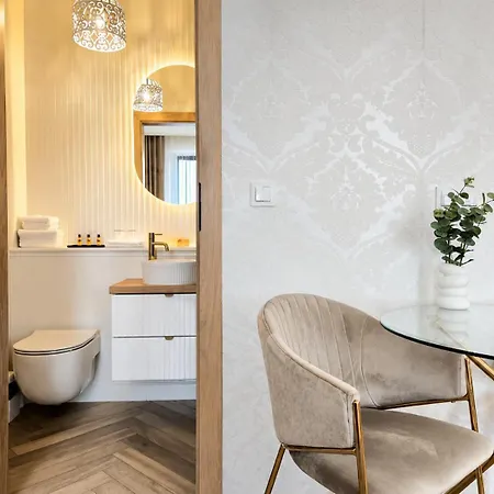 Roosevelta By Properbook - Przy Off Piotrkowska - Fv - Klimatyzacja - Wifi, Atlas Arena, Orientarium, Aquapark Fala, Ec1 *